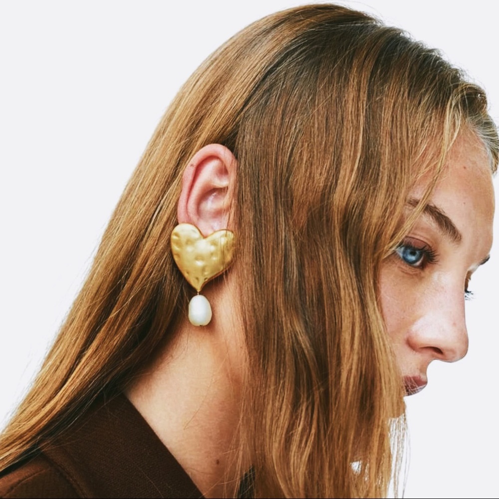 Dangle Bohemian Heart Statement Earrings NWT
